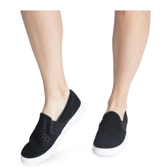 vionic kani sneakers